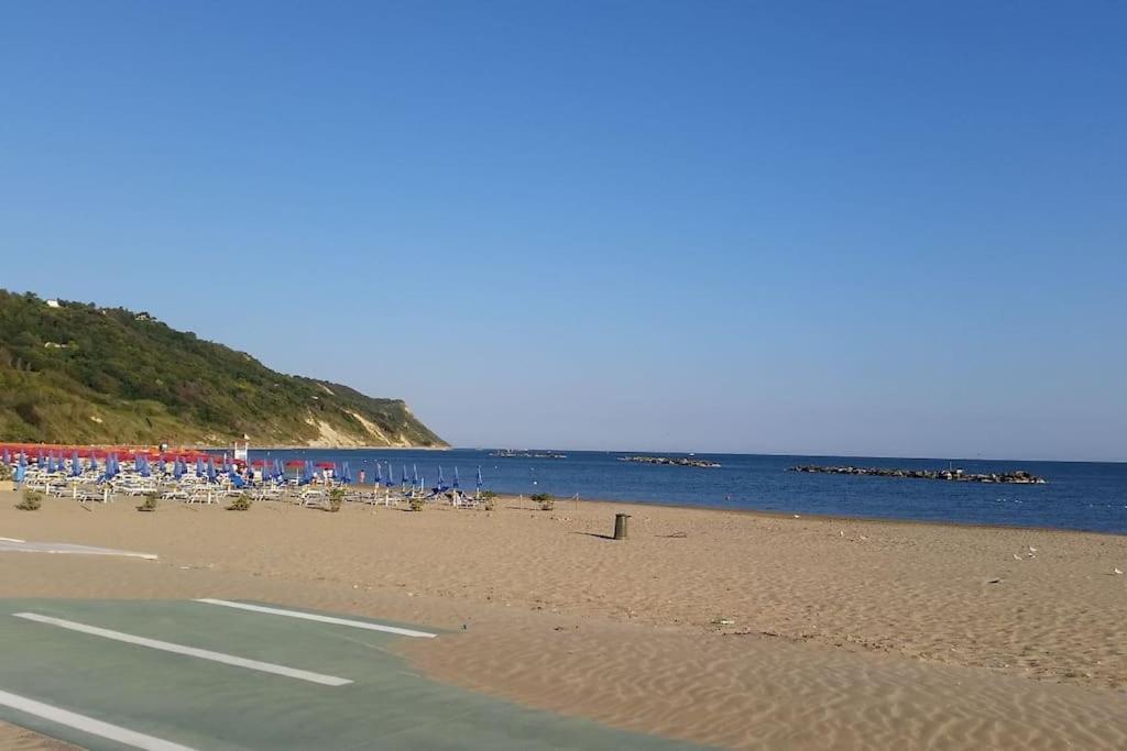 Appartamento In Villetta A 2 Passi Dal Mare E Dal Centro Pesaro Esterno foto